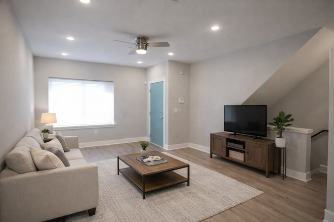 living room - 3-BR, 3-BA APT with shared roof & backyard walking distance to Drexel and UPenn, Avail 9/1/26