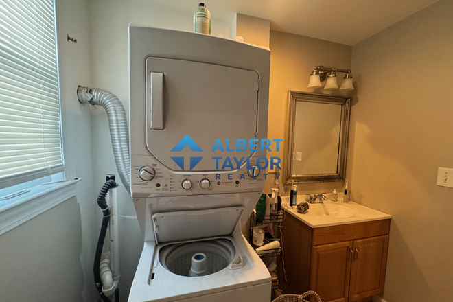 Laundry - ROOM FOR RENT!! $1,500/Bedroom all Female apartment!