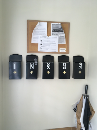 5 Unit Building - JULY 1st - FanTastic Studio Apartment