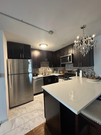 Kitchen - Summer Sublease Apartment GREAT Location - Foggy Bottom