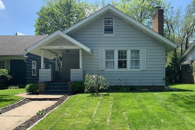 Outside street view - 2157 Berkley Pl. - Fully Furnished!