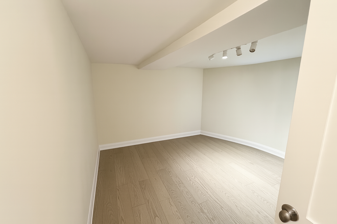 Bedroom #1 - 2 Bedroom Apartment Sublet