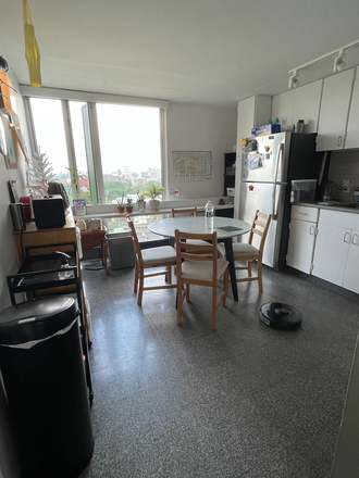 Kitchen - 2 Bedrooms with Charles River View Apartments