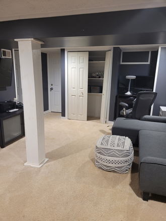 Living room - Sweet Retreat Apartments