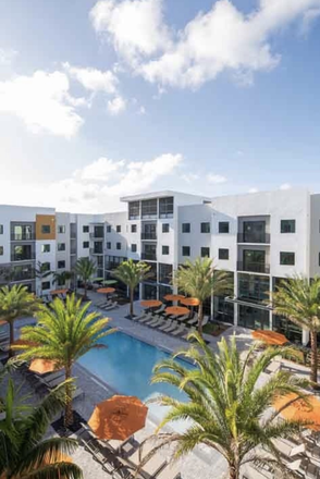 Florida Atlantic University Off Campus Housing Search University Park Apartment Free First Month Rent Free Application 1br 1ba 985 Per Bedroom