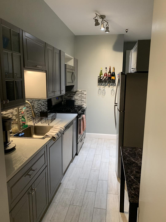 kitchen - Cozy Renovated 2 bedroom apartment for 8/1