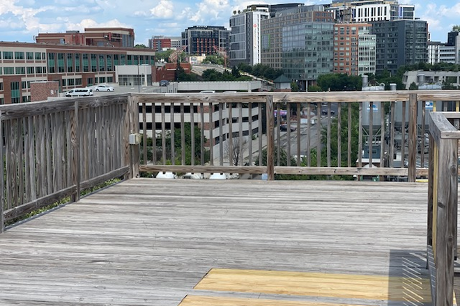 Roofdeck 400 sq feet private deck photo 1 - Penthouse.  3 bedroom 1.5 bath, private roofdeck with view of city.