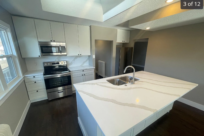 kitchen - 1769 Grand Ave Floor 2, Saint Paul, MN 55105 Duplex