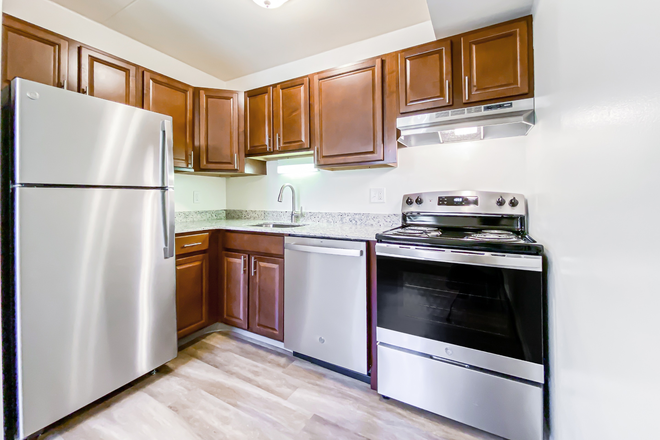 Kitchen - 1BR apt-Old Lincoln Highway-Langhorne, PA