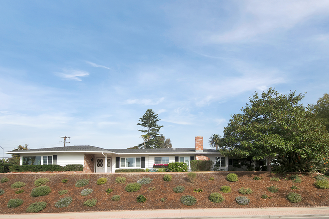 Photo - LOVELY LA JOLLA 3BD/2.5BA HOME WITH POOL! $8,495/mo