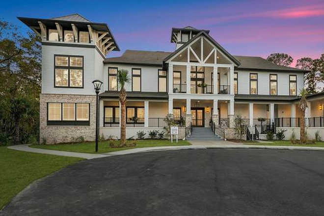 picture of the resort style clubhouse - Grande Oaks Parc/Enjoy Resort Style Living- Gated Community. Easy access to I-526. Apartments