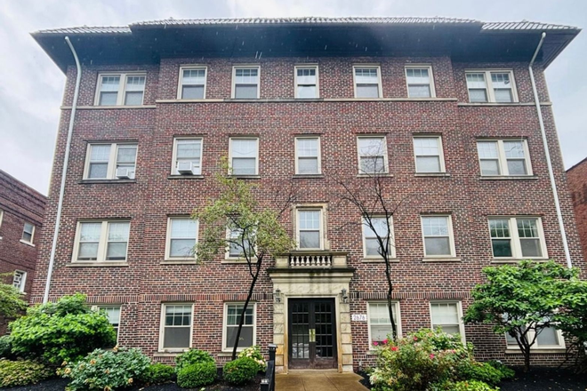  - 2676 Mayfield