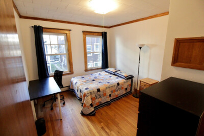 bedroom - Adams Terrace Apartments