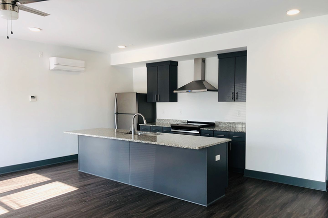 Photo - St. Thomas Flats Apartments