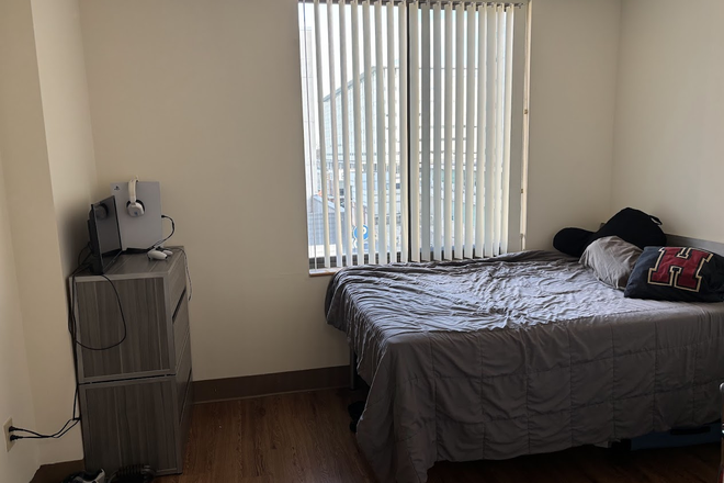 Bedroom - Vie Towers Apartments