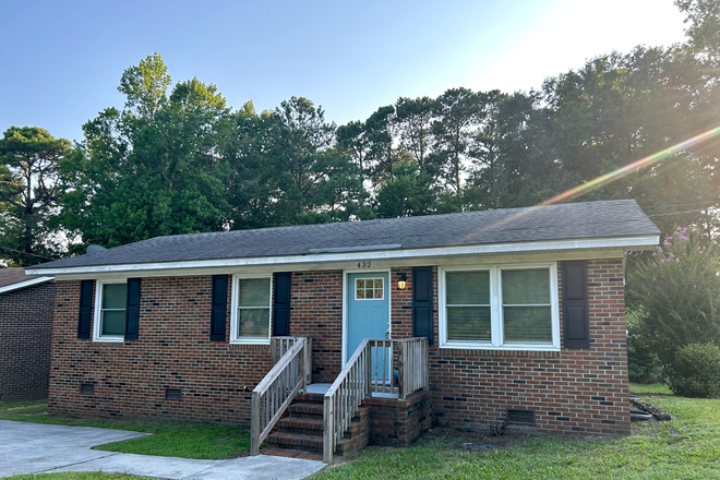 Front View - 432 S Kerr Avenue, Wilmington