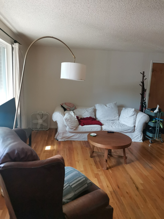 Living room - $775 Sublease in 4 Bed 2 Bath South Boulder Home