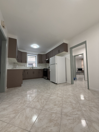 Kitchen and Dining Area - 🏡 $800–$1,200/Person | Spacious 3BR | Heat, Gas & Wi-Fi Included | Dyker Heights Apartments