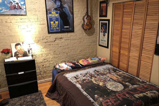 two beds in 'Studio 2'.  This could be your room - Student housing for rock stars in quiet neighborhood
