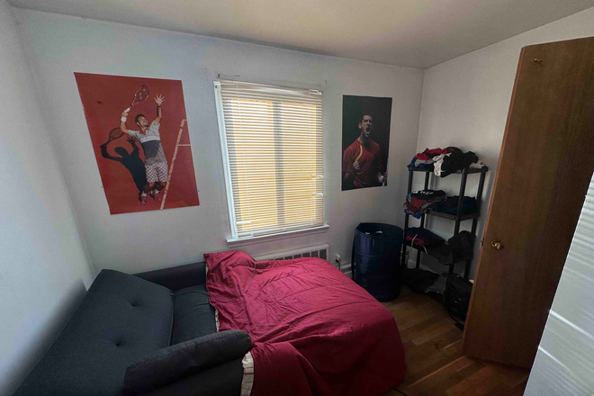 Bedroom 2 - AVAILABLE 6/1/26 RIGHT NEAR CAMPUS! Apartments
