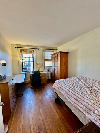 Fully furnished Bedroom - Bedroom with desks, drawer and closet - Jan 1st Female wanted - Furnished 1 bed  20 min from BU (B line)