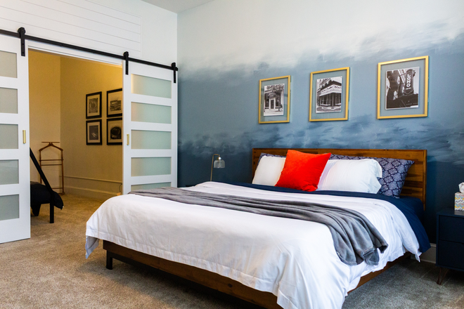 Main Bedroom - Downtown Overlook Condo