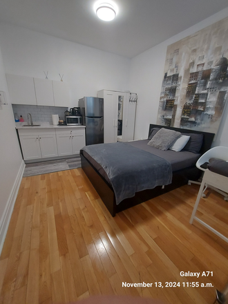 Bedroom - Large Self Contained  Studio Room for Student with Shared Washroom  Downtown Toronto House