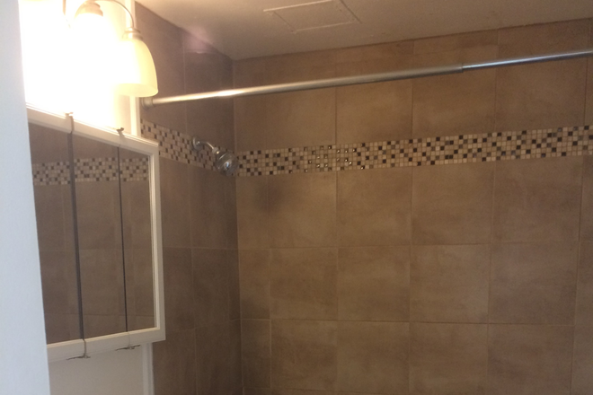 Recently renovated bathroom - Available 1 BR Apartment in Hartford's West End - H&HW included, no application fee
