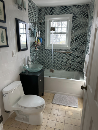 bathroom - Spacious room in beautiful home near BC, BU; 65Bus to Longwood Medical area. Female tenants only