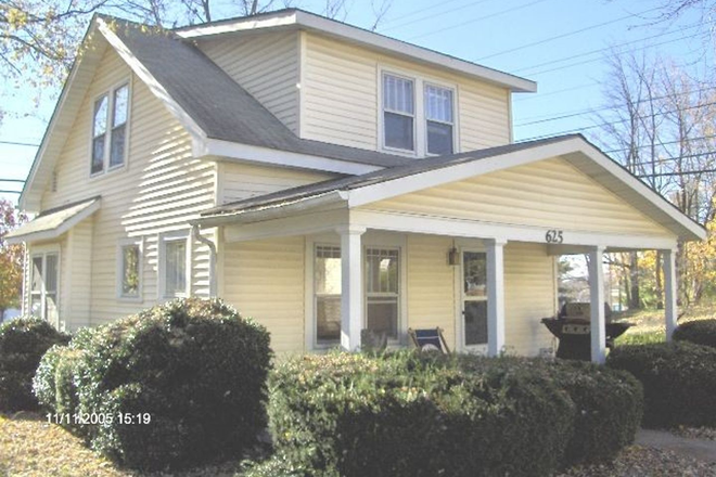  - 3 Bedroom 1 Bath House