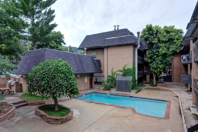 Photo - 1065 University #122 Apartments