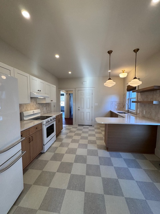 kitchen - Beautiful second floor, two bedroom located on the East Side near Miriam Hospital off of Hope St. Apartments