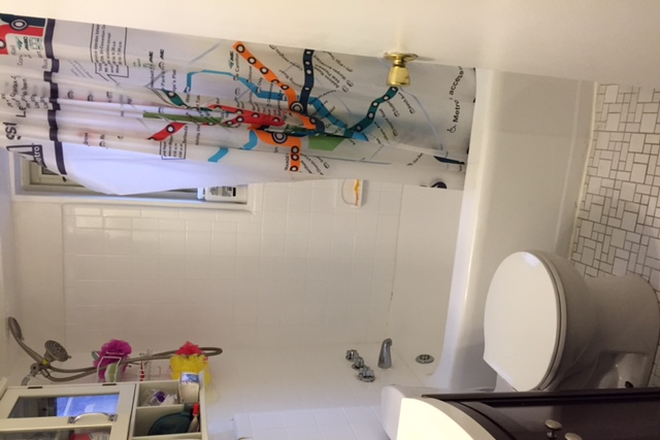 Bathroom - $2,375 / RARE- (2) Bedroom - Chevy Chase, D.C - $2175/includes utilities  - Close to American Univ.