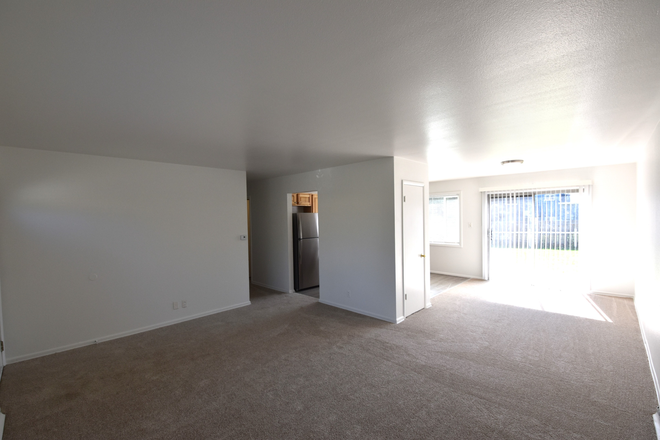 3992 Fuller - 3992 Fuller Court (3BR/ 1.5BA) House