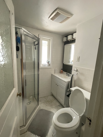 Bathroom - Sublet:Furnished room-Park Place-Princeton Apartments