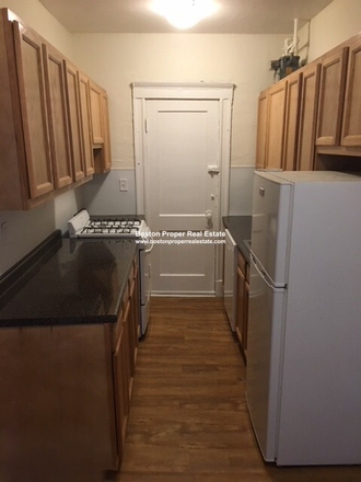 a - No fee and 1//2 month free rent Apartments