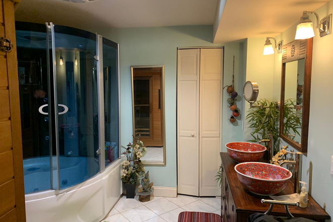 Bathroom 3 - Furnished Great location, close  to George Washington, Georgetown law & John Hopkins House