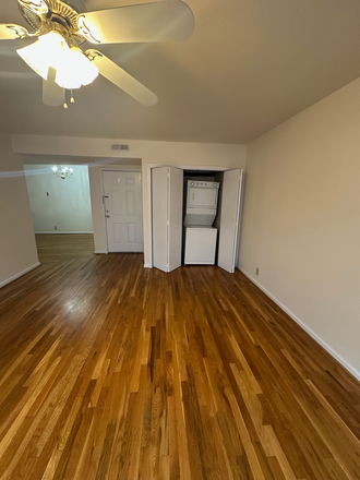 246 C3 living area view 2 - Move in Special  246 White Bridge Pike, Nashville TN 37209 Condo
