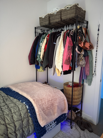 Bedroom - College house close to campus