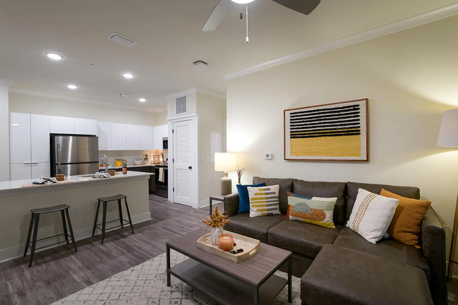 Living Room/Kitchen - The Retreat East Apartments