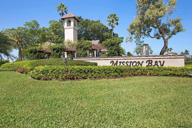 Community - 10659 San Bernardino Way, Boca Raton at Mission Bay House