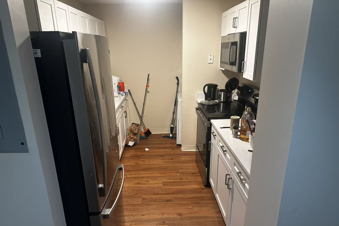 Kitchen - landmark apartment