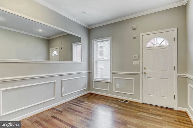 Living Room - Spacious Basement Suite with Private Bath $1090 (includes ALL utilities) House