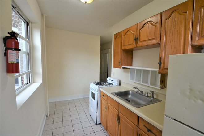 Kitchen - NO BROKER FEE -Beautiful and Cozy 2 Bed 1BA on Peterborough St!! - Avail 9/1/25 Apartments