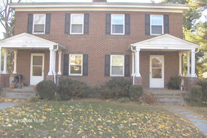  - 3 Bedroom 1.5 Bath Duplex