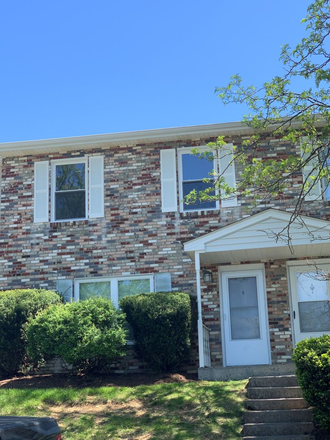  - 4 Bedroom 2.5 half Bath Townhouse