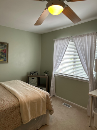 Bedroom facing window view - Private room private bath in Ardmore townhouse, ALL UTILITIES INCLUDED, 3 mi. from campus, 1 block