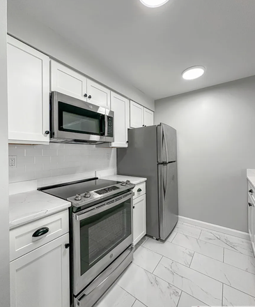 Kitchen - 3 Douglass Apartments