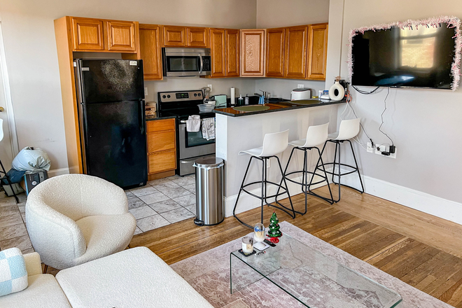 kitchen - 1066 Commonwealth Ave - BIGGEST apartments near AGGANIS ARENA, SPACIOUS Bedrooms