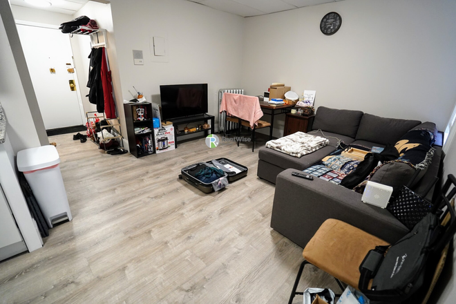 1 - SEPT 2025-Sweet Allston Studio, H/Hw inc, Cat ok!